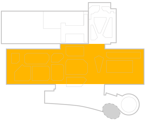 Map highlighting the large central display area on the main floor of Udvar-Hazy Center.