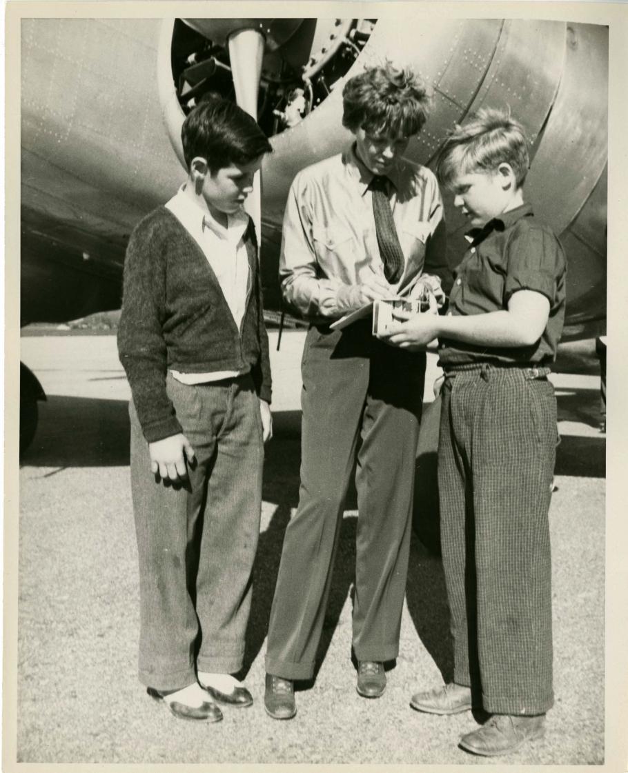 Amelia Earhart Signing Autographs