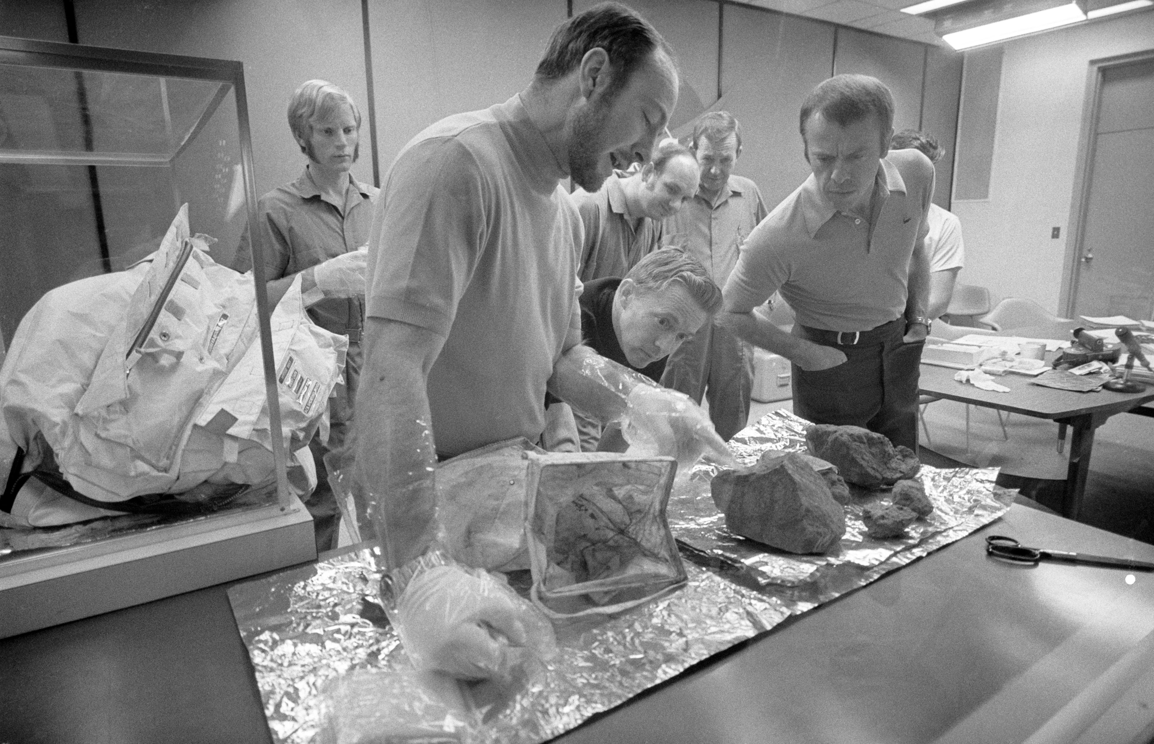 Astronaut Edgar D Mitchell studies map Moonwalk EVAs Apollo 14 12X12 PHOTOGRAPH 