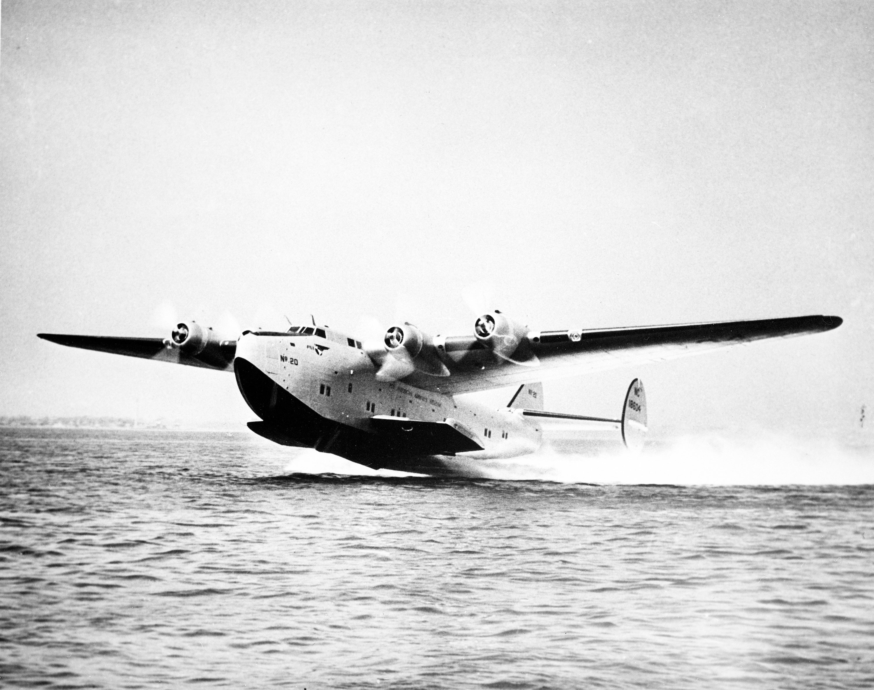 boeing-314-taking-off