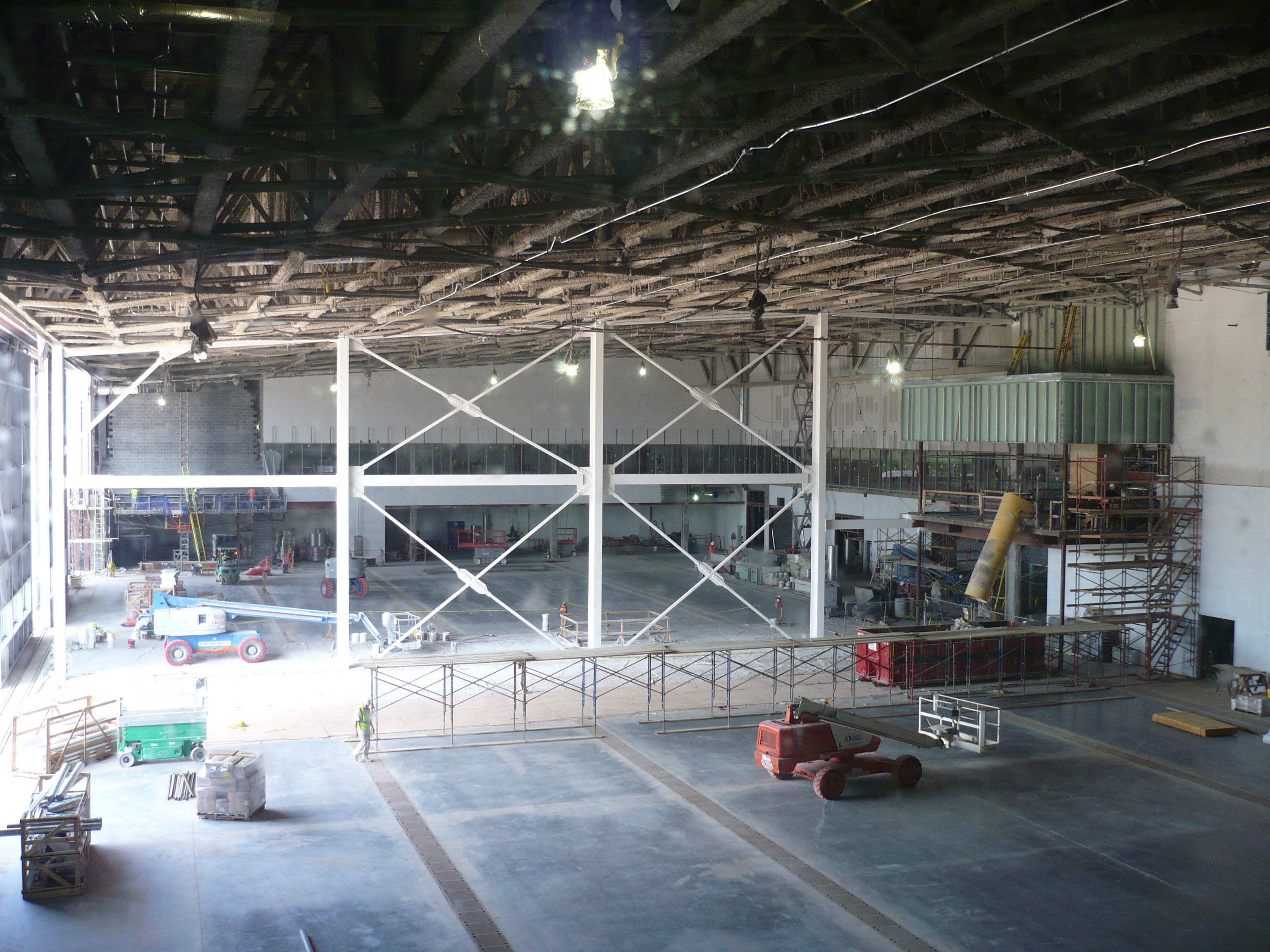 Udvar-Hazy Center Construction: Inside Restoration Hangar | National ...