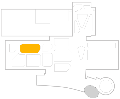 Map of Udvar-Hazy Center highlighting the display in the main hanger, 3 sections to the back left.