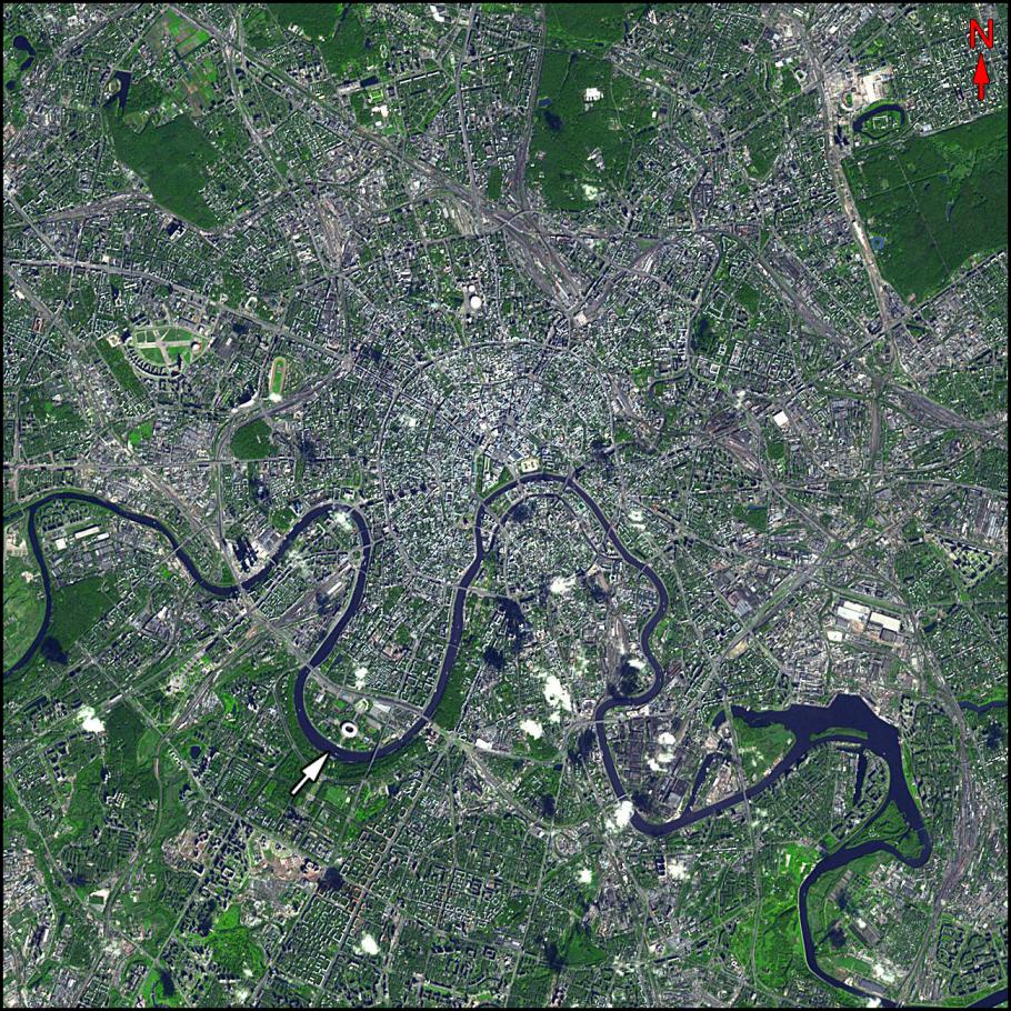 Satellite image of the Moskva River and surrounding cities.