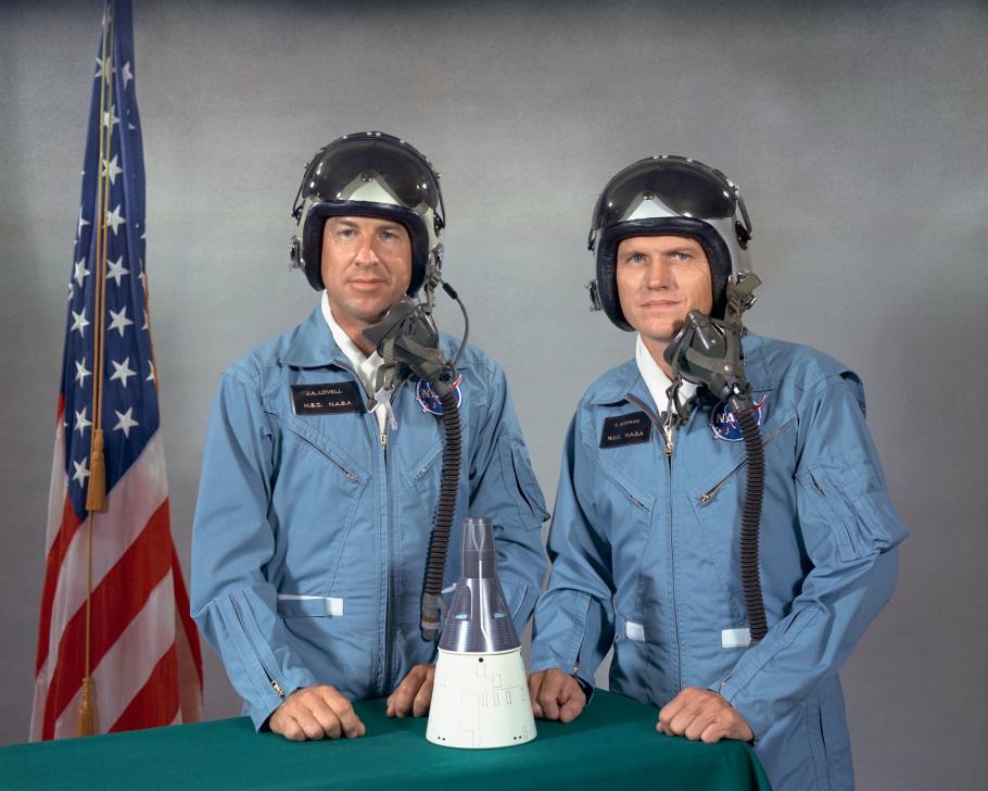 Two men pose for a potrait picture. Gemini VII crew pilot James Lovell (left) and command pilot Frank Borman (right)
