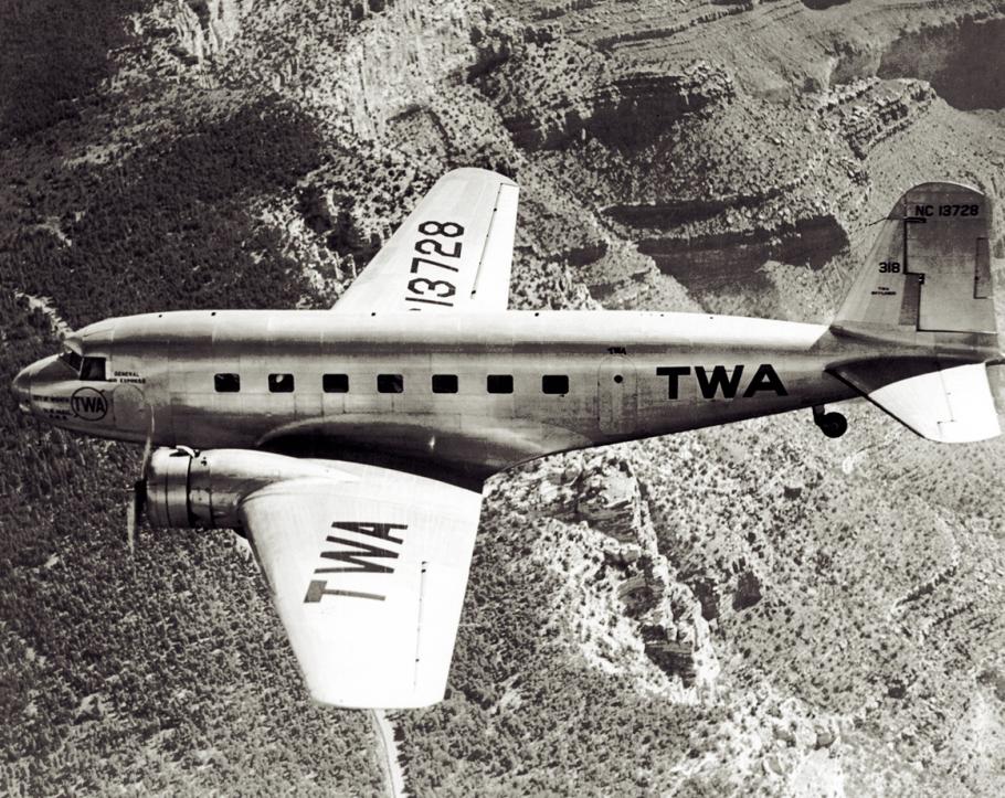TWA Douglas DC-2