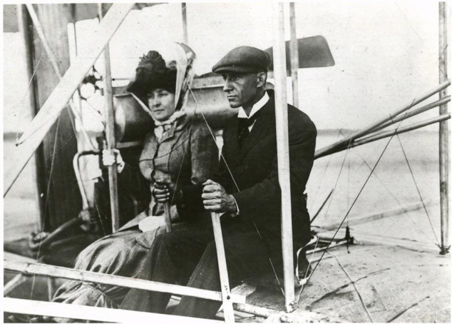 Wilbur Wright and Mrs. Edith Berg