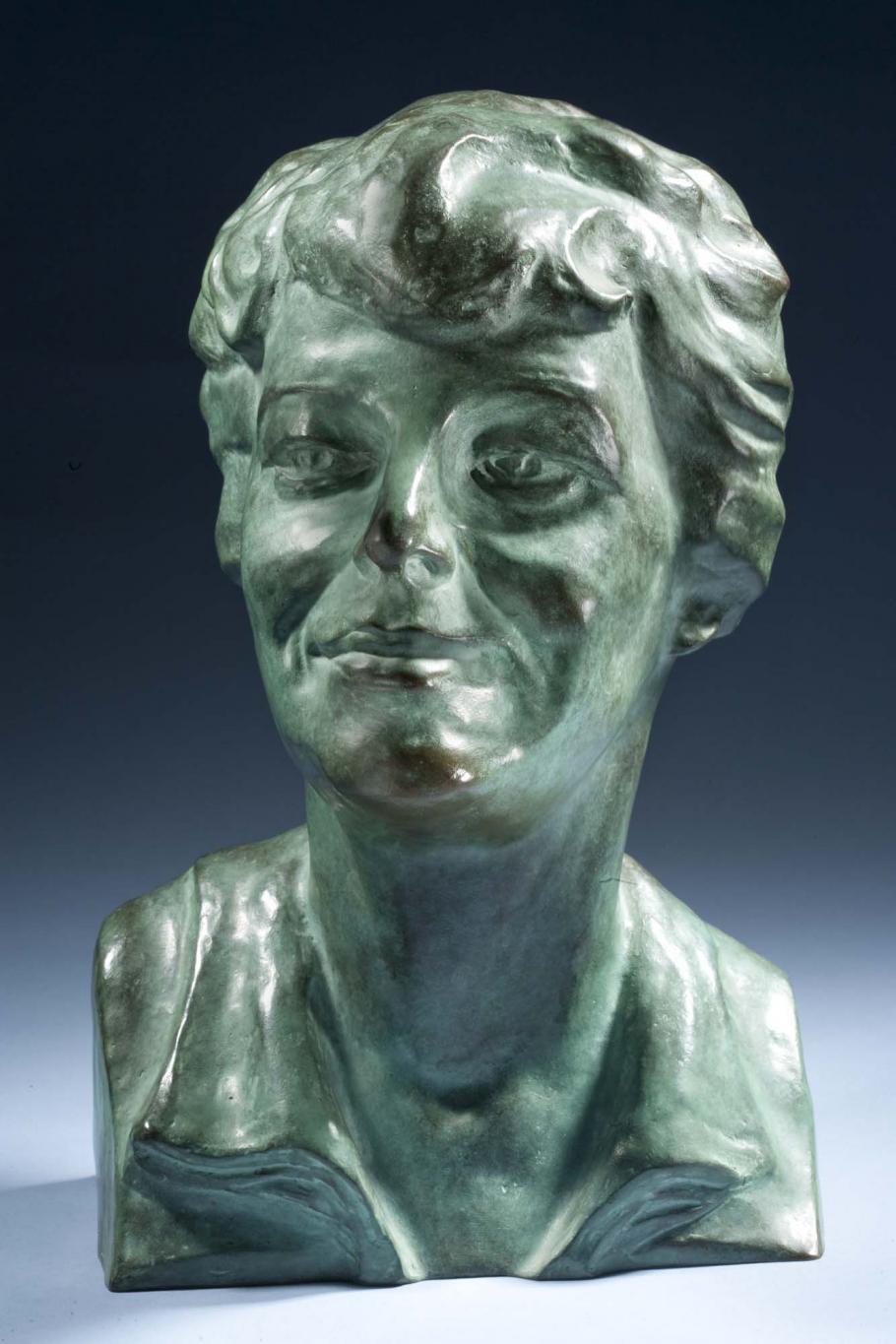 Bust of Amelia Earhart