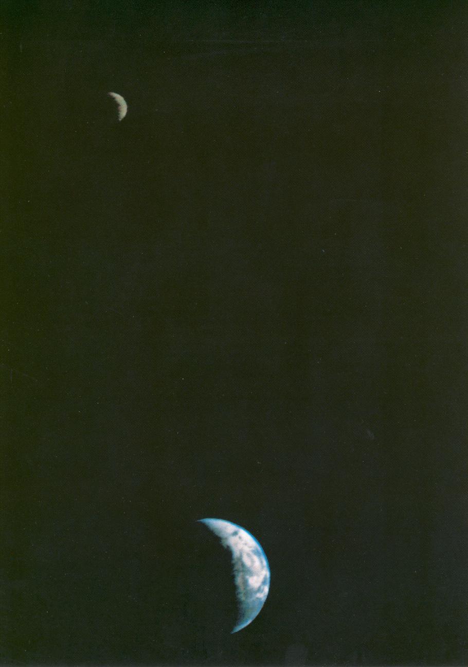 Voyager 1: First Picture of the Earth and Moon in a Single Frame