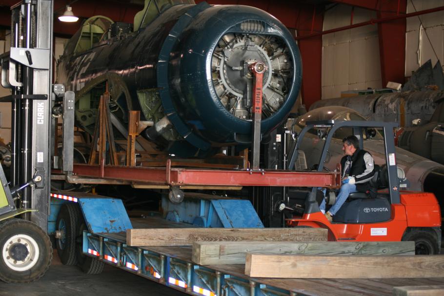 Curtiss SB2C-5 "Helldiver" on forklifts