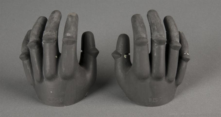Armstrong&#039;s Glove Dip Forms