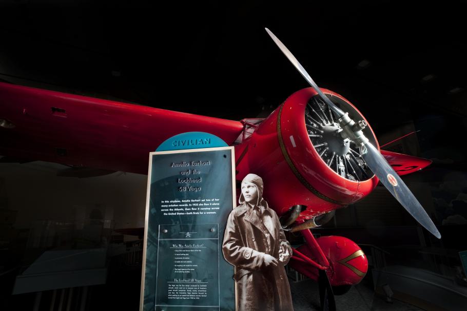 Amelia Earhart's Lockheed Vega 5B | National Air And Space Museum