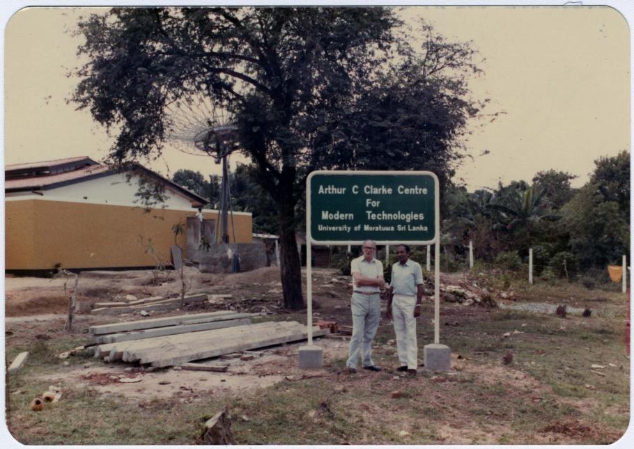 Rthur C. Clarke and a Sri Lankan colleague on the construction site for the Arthur C. Clarke Institute for Modern Technologies, 1983.