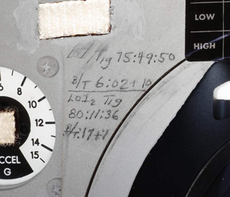 Markings on Apollo 11 capsule