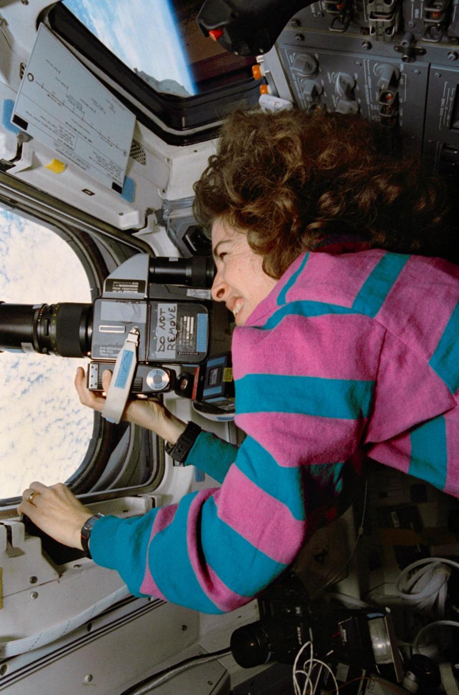Astronaut Ellen Ochoa aboard the Space Shuttle Discovery