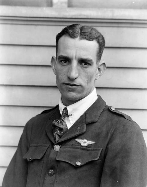 Wilfred Yakey, Air Mail Pilot