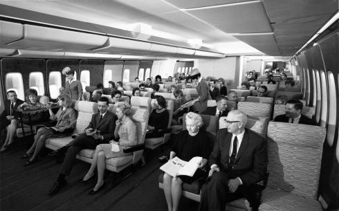 Boeing 747 Passenger Cabin