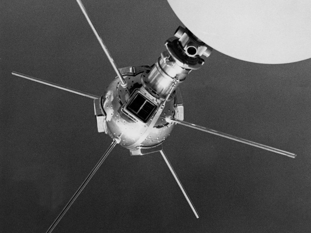 Vanguard 1 Satellite Model