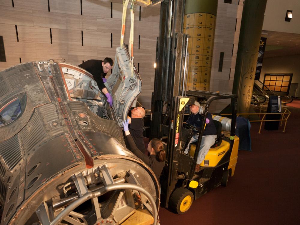 Lowering the Gemini IV Hatch