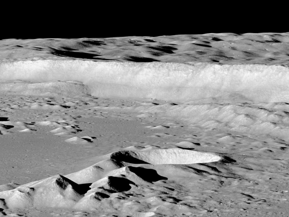 Large cliff on the Moon that makes up part of the outer section of a crater.