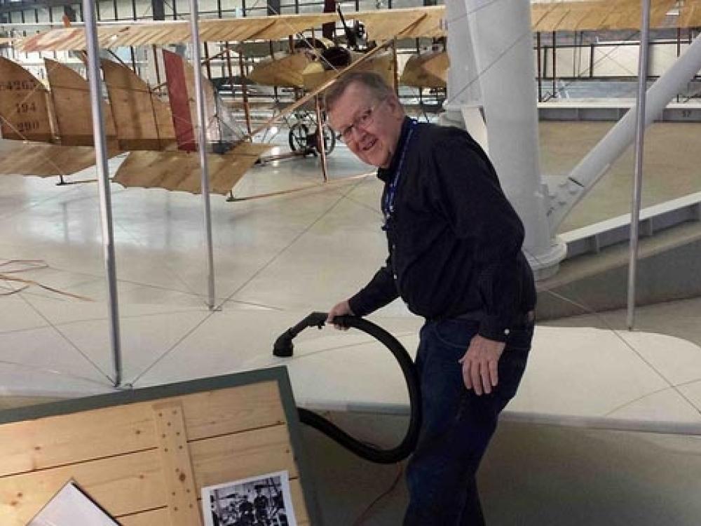 Cleaning the Replica 1908 Wright Flyer