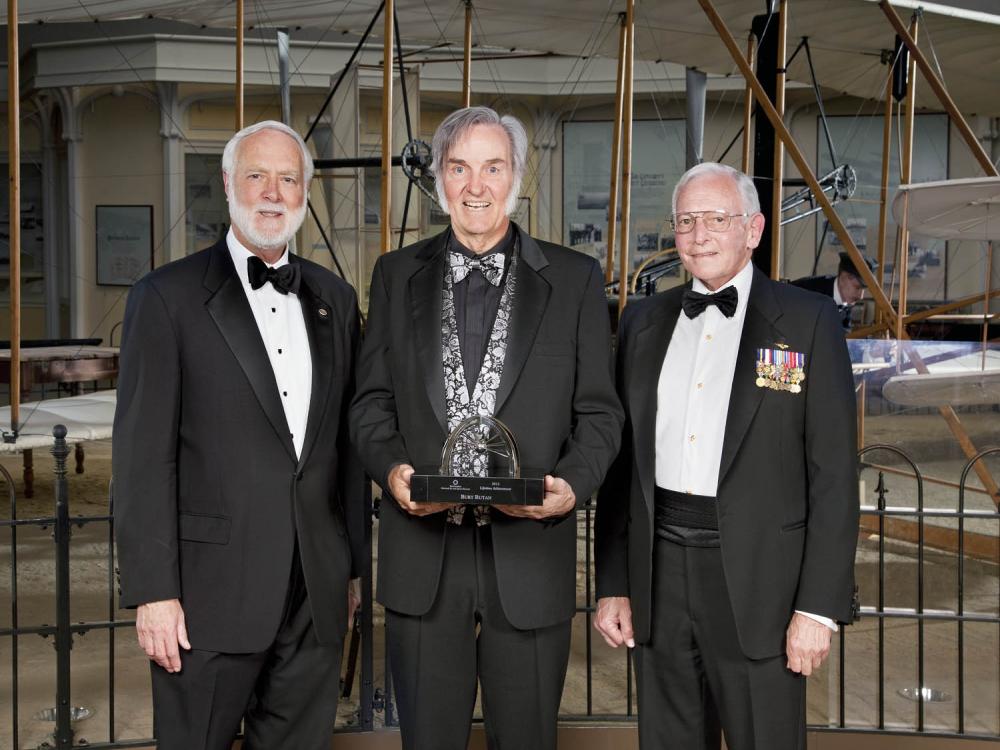 Trophy Lifetime Achievement Winner 2012 - Burt Rutan