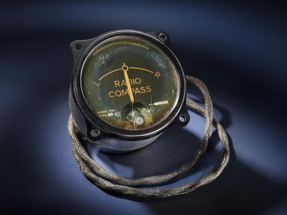 Westport Radio Compass Indicator