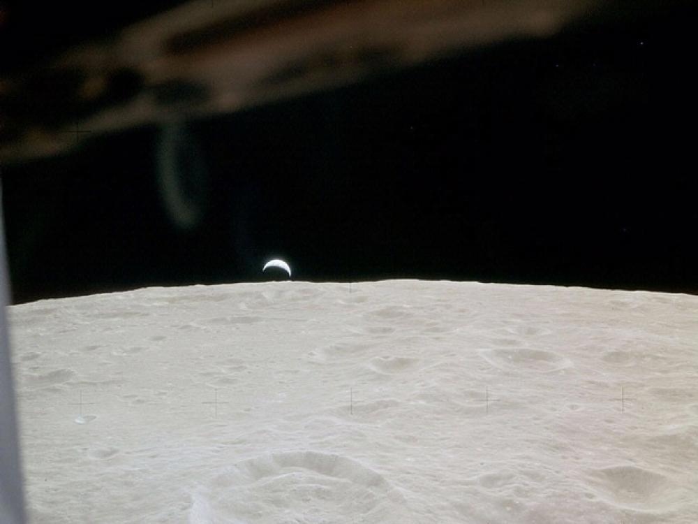 Apollo 14 Earthrise