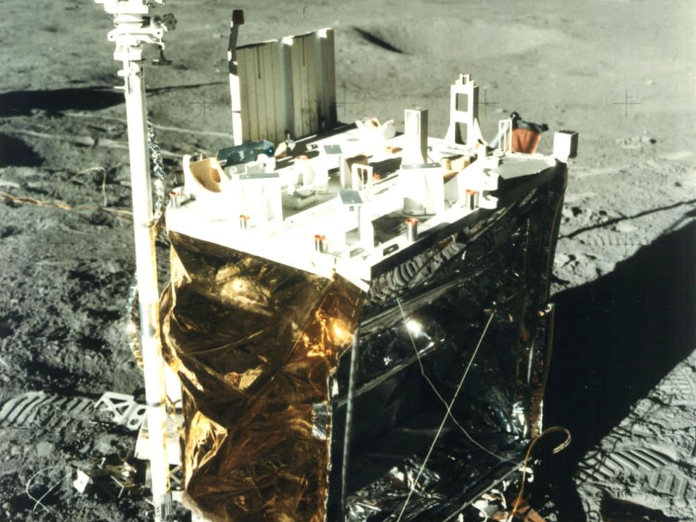 Apollo 14 ASLEP Package