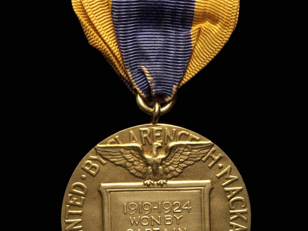 Mackay Army Aviation Trophy Medal (Back)