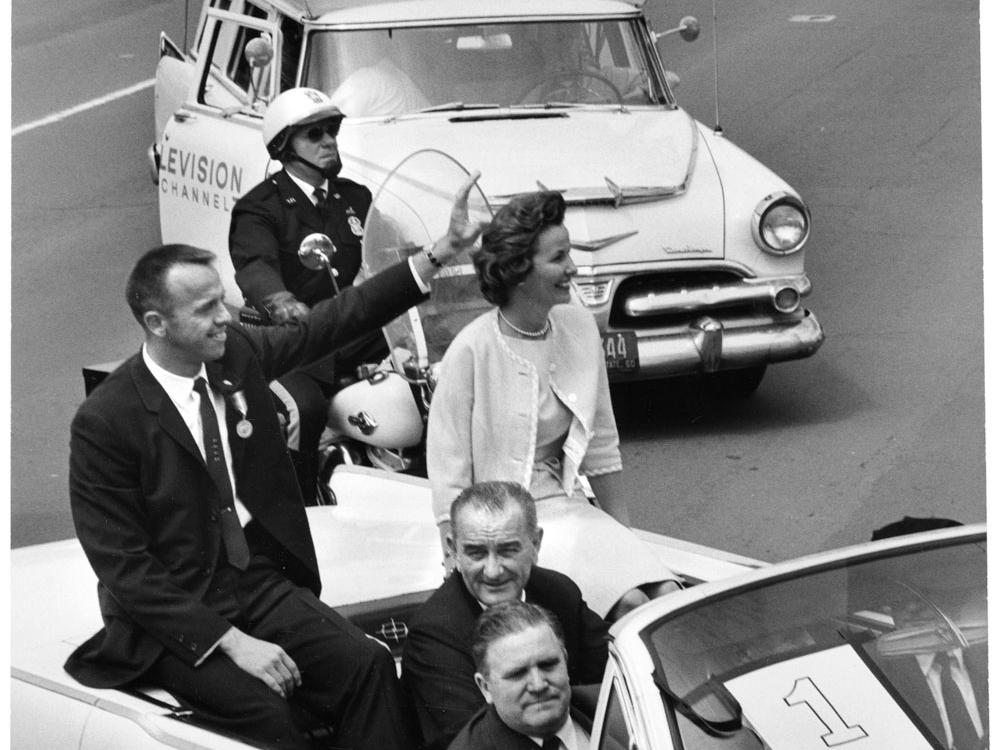 Alan Shepard received an award from President Kennedy