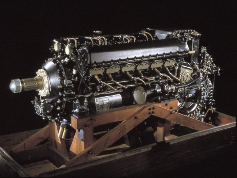 Packard Merlin V-1650-7 V-12 Inline Engine