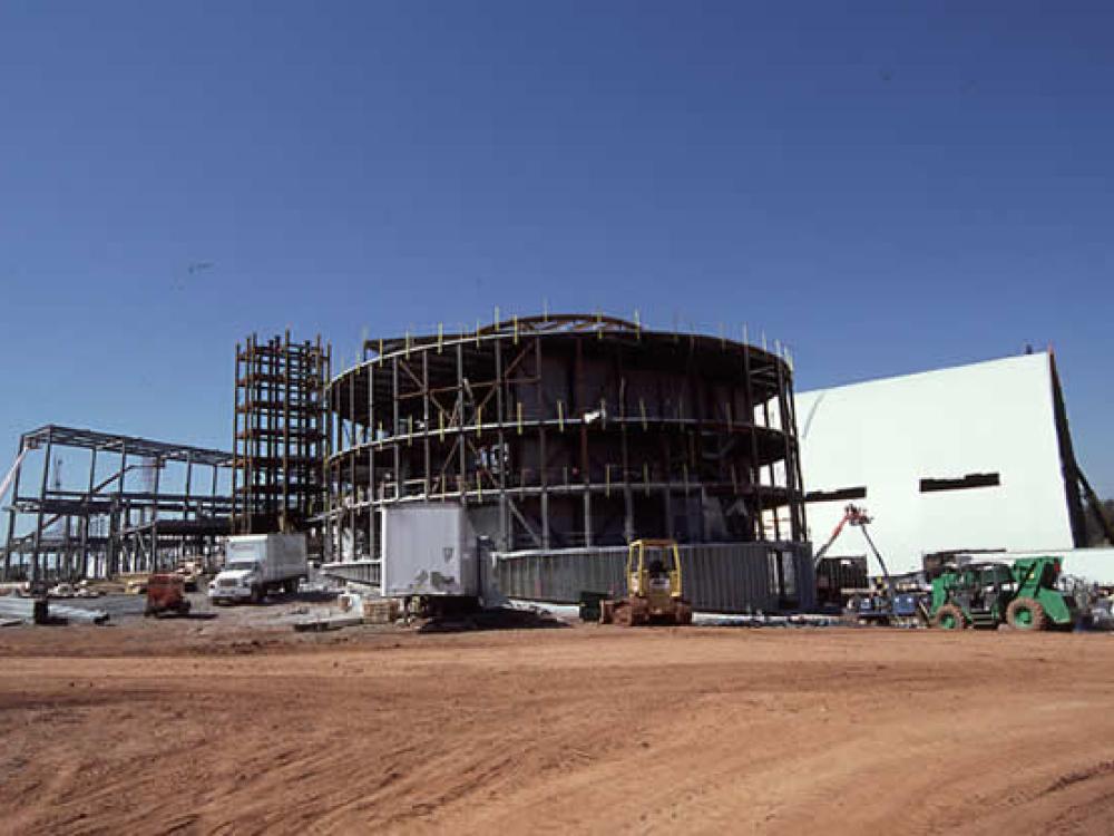 Udvar-Hazy Center front structures taking shape