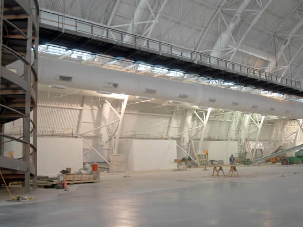 Lighting in theUdvar-Hazy Center Aviation Hangar