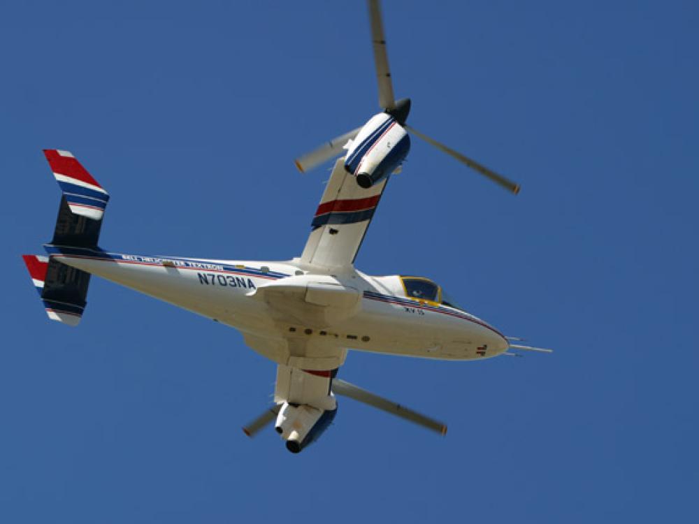 XV-15 tilt rotor arrives at the Udvar-Hazy Center