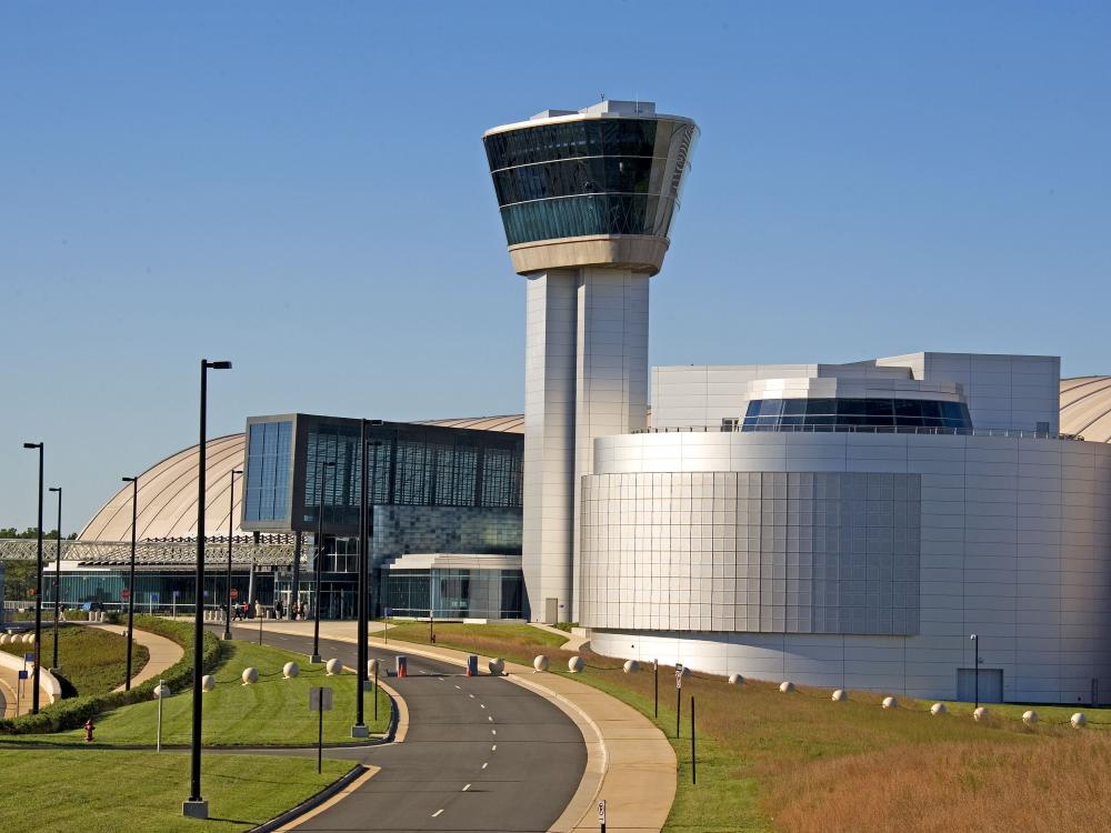 Southwesterly View of Udvar-Hazy Center