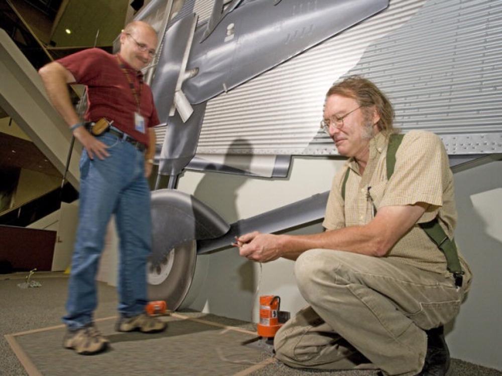 Ford Tri-Motor Vibrating Platform in America by Air Exhibition