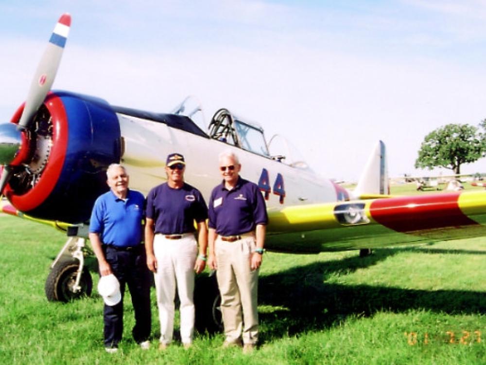 Don Lopez, Capt. Dale Snodgrass, USN (Ret.) and General Dailey