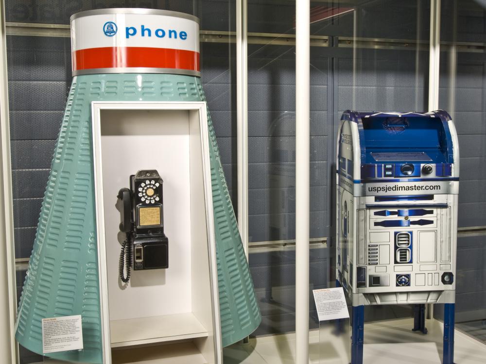 R2D2 mail box and Mercury Phone Booth at the Steven F. Udvar-Hazy Center