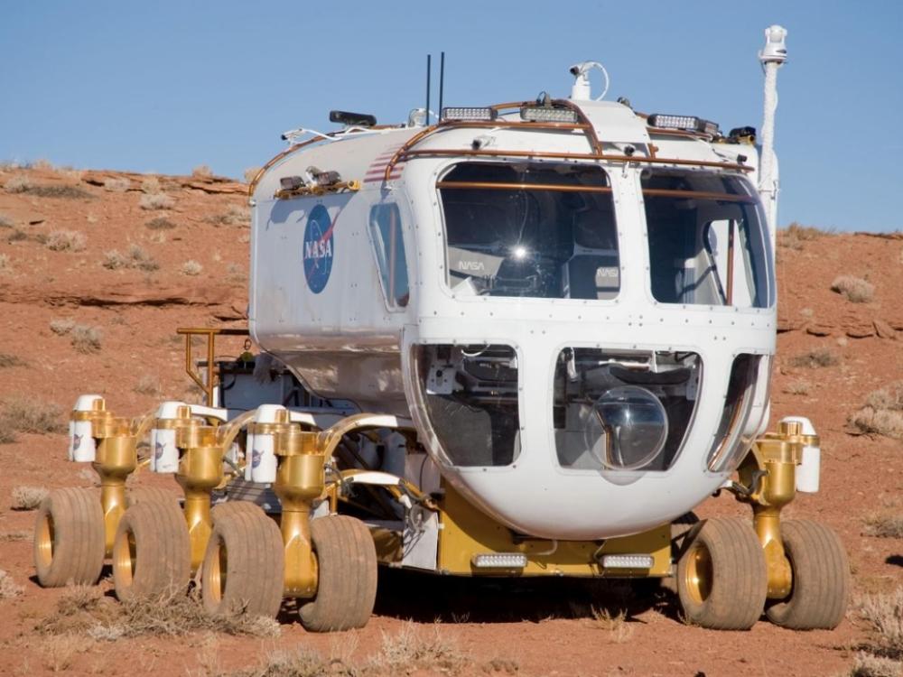 Lunar Electric Rover (LER) Small Pressurized Rover (SPR) Configuration