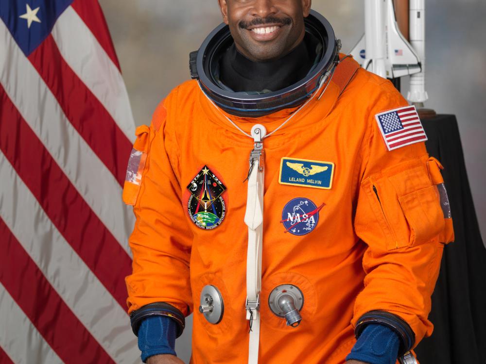 Astronaut Leland D. Melvin, Mission Specialist