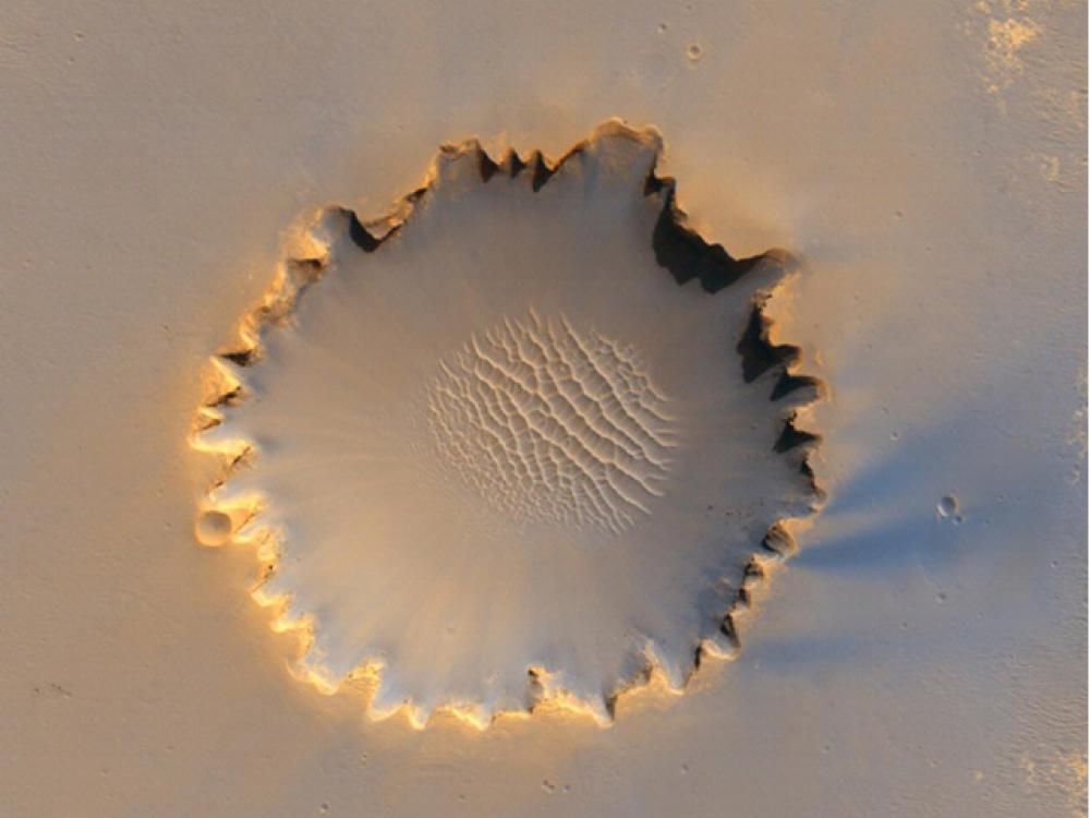 Victoria Crater -- Mars