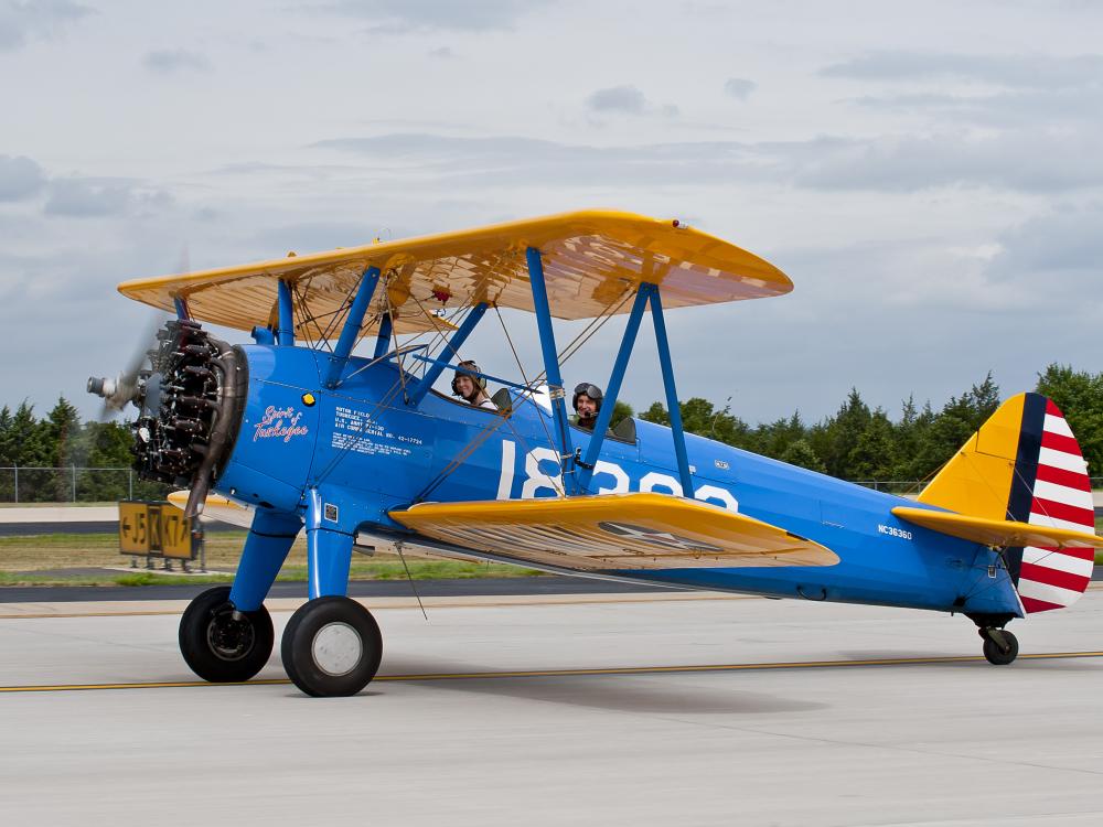 <i>Spirit of Tuskegee</i> Taxis to the Udvar-Hazy Center