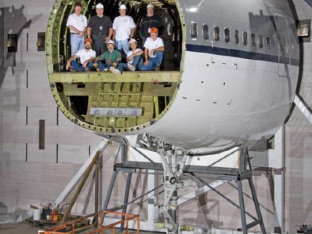 America by Air - Boeing 747 Forward Fuselage Installation