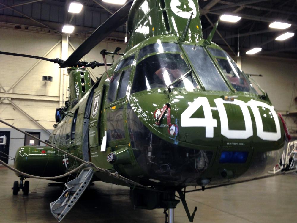 Boeing-Vertol CH-46E Sea Knight 