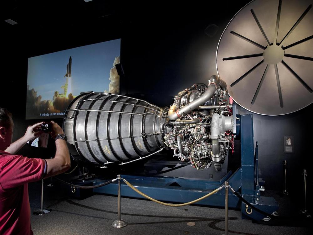 Space Shuttle Main Engine