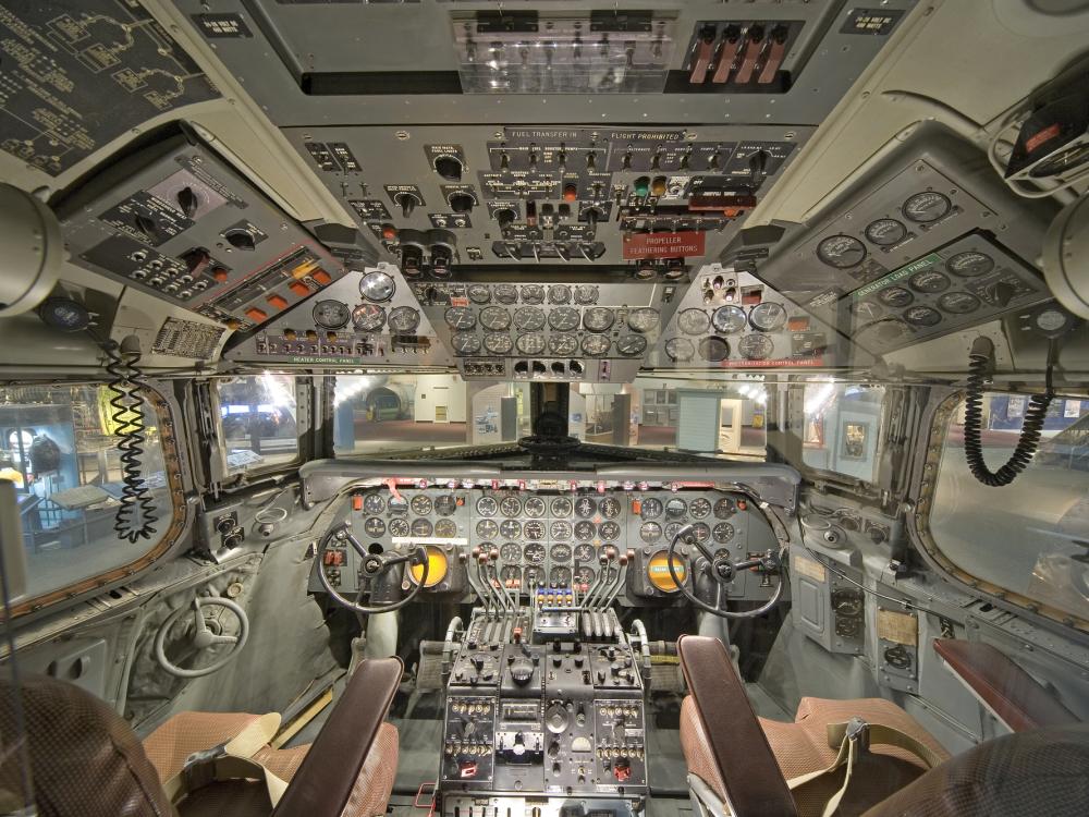 Cockpit of Douglas DC-7 in museum