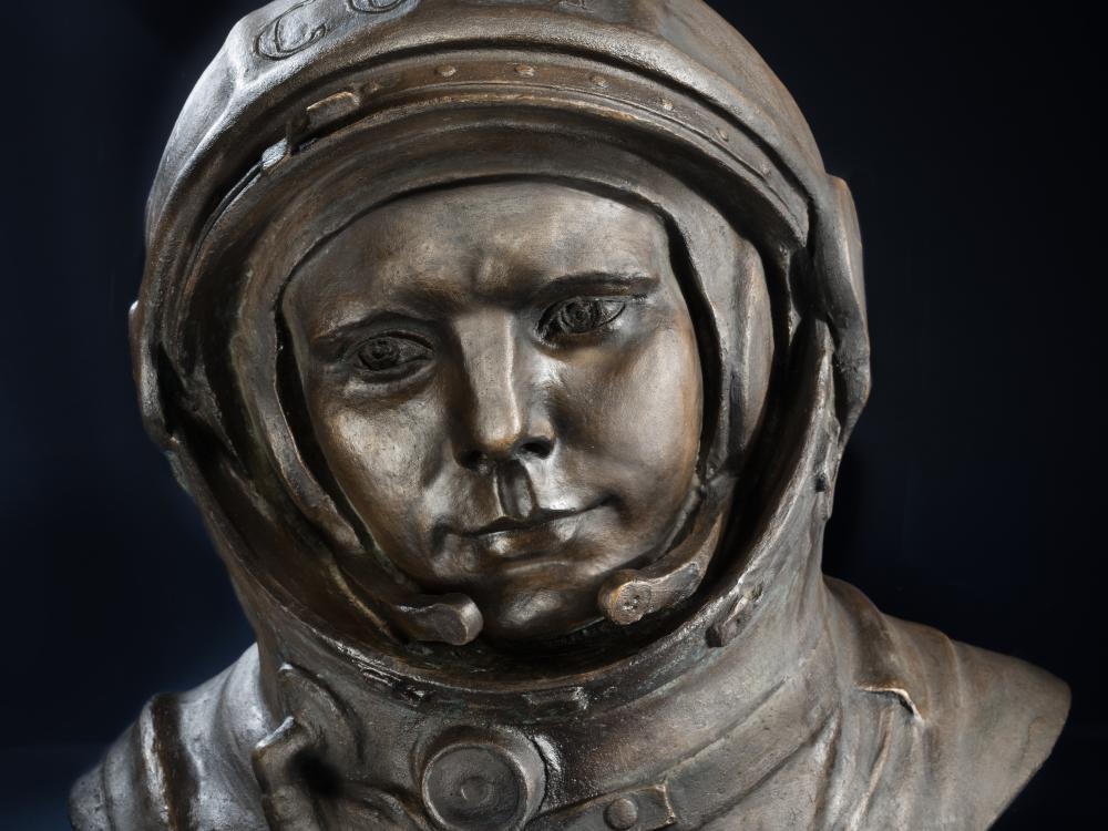 Bronze bust of Yuri Alekseyevich Gagarin