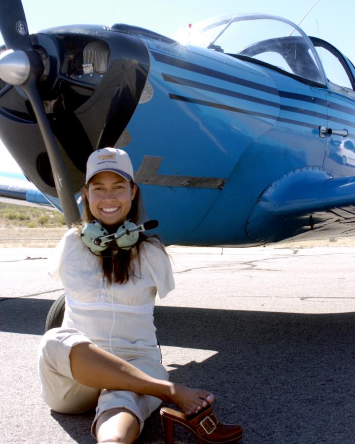 Jessica Cox, Right Footed Pilot