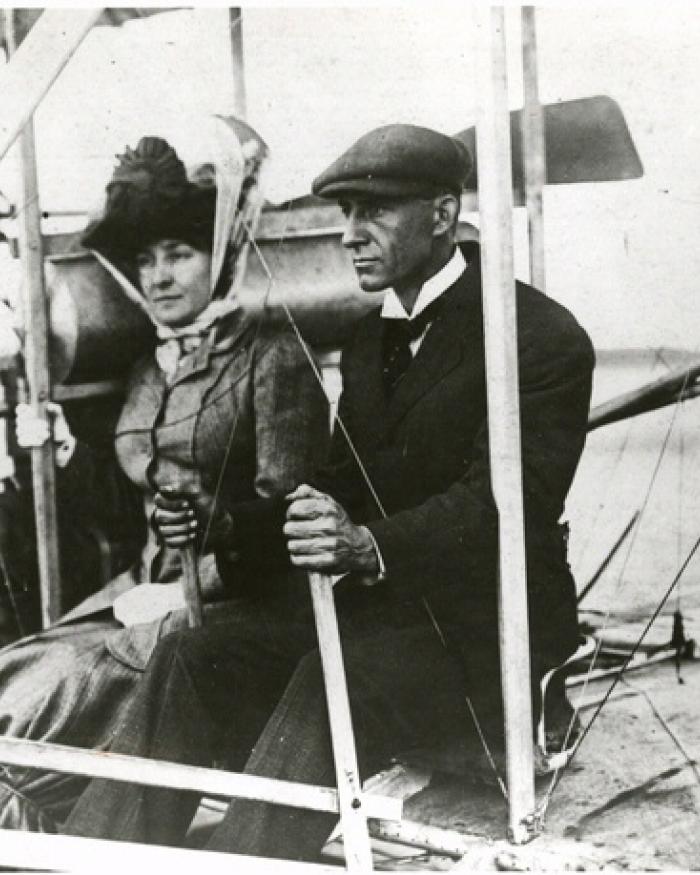 Wilbur Wright and Mrs. Edith Berg