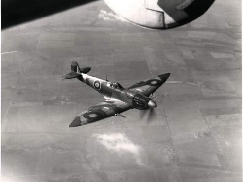 Photo of Supermarine Spitfire in flight